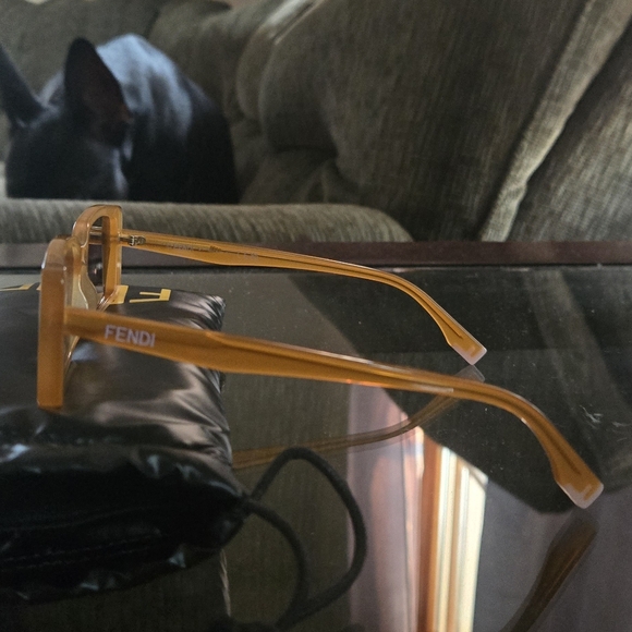 Fendi Amber Rectangular Small Frame 2026 Still In Stores Sunglasses